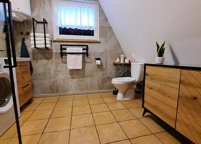 Bukowy Caloroczny Apartment *